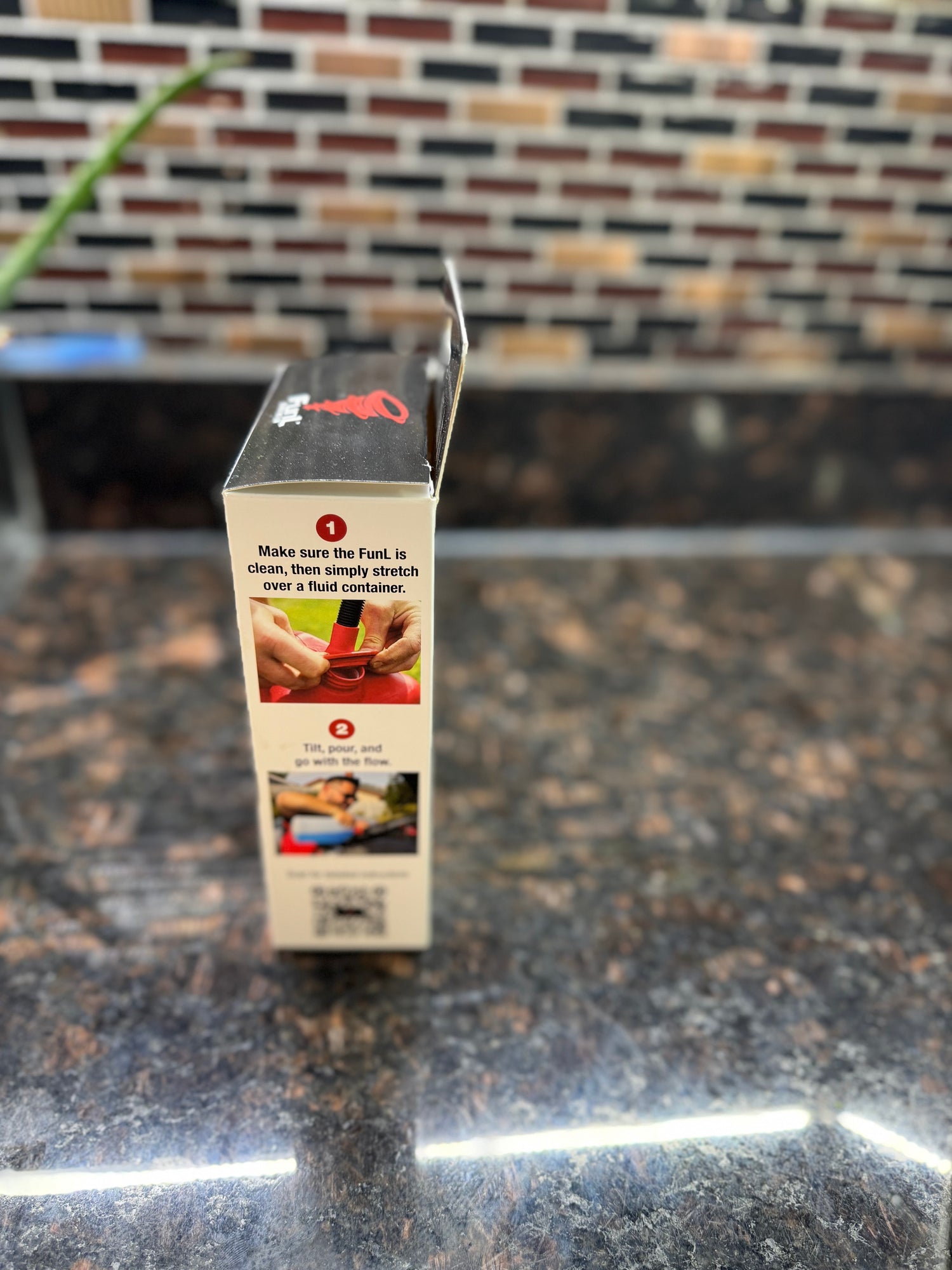 FunL Stretchable Automotive Funnel - Universal Fit, Spill-Proof Design for Fluid Transfers